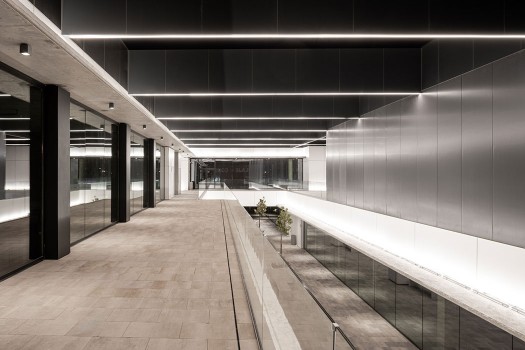 Torre Mariona Comercial Centre
